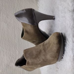 Bandolino Cardinal Taupe Suede Patent Leather Almond Toe High Heel Ankle Bootie